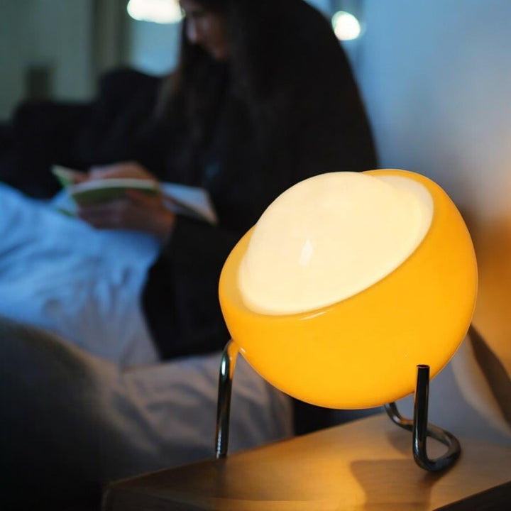 Lumi - Nordische Retro-Lampe aus Glas